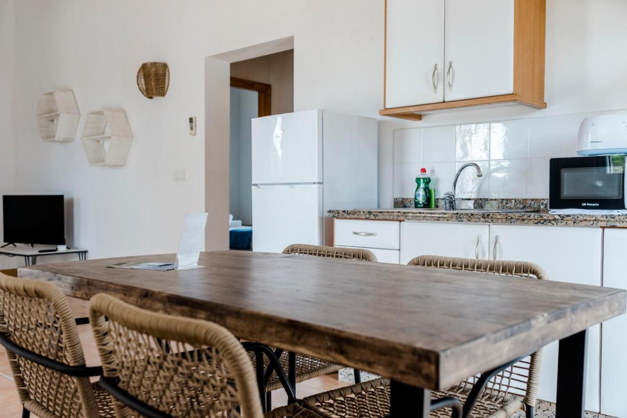 Apartments Es Clot Des Forn Es Pujols Kültér fotó